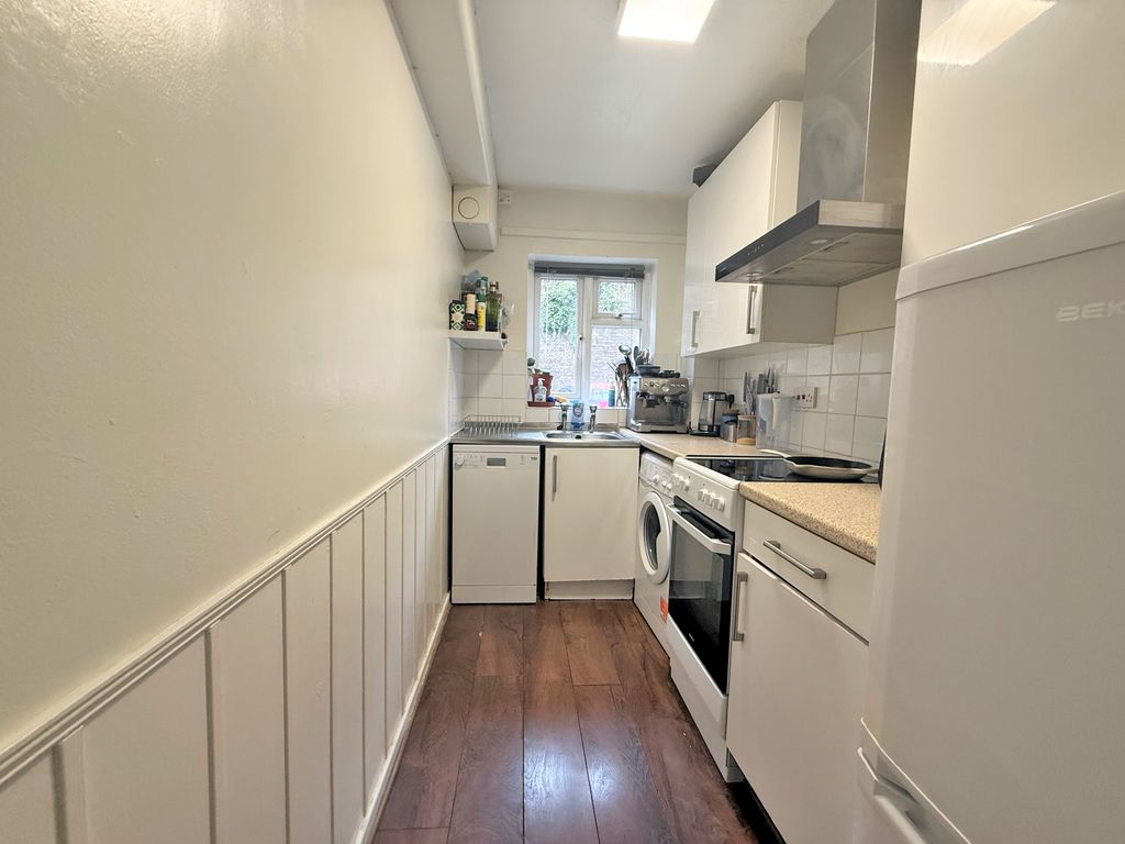 Property photo 2 of 9 Img_0242