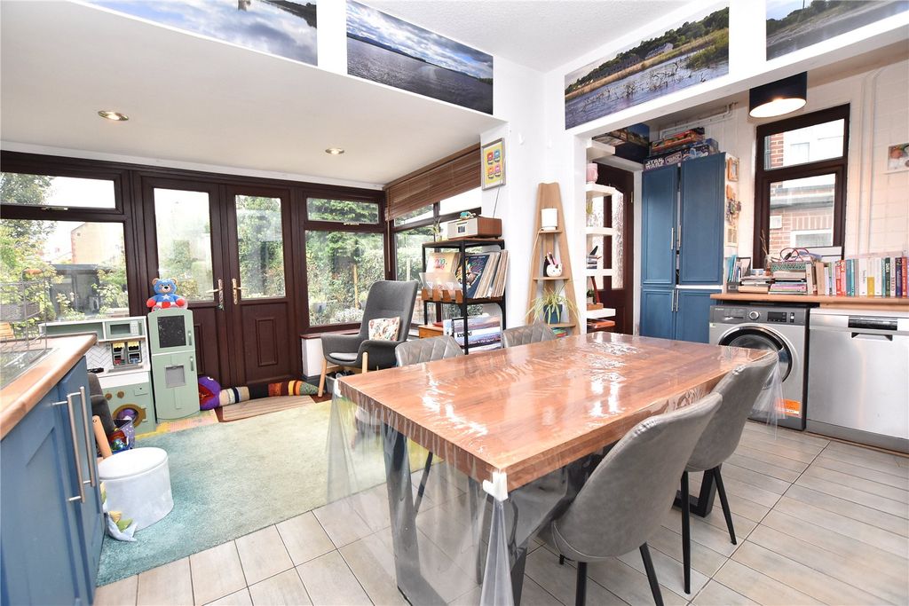 Property photo 3 of 25 Picture No. 47