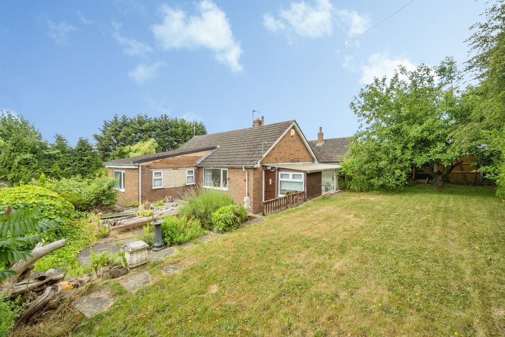 Property photo 3 of 24