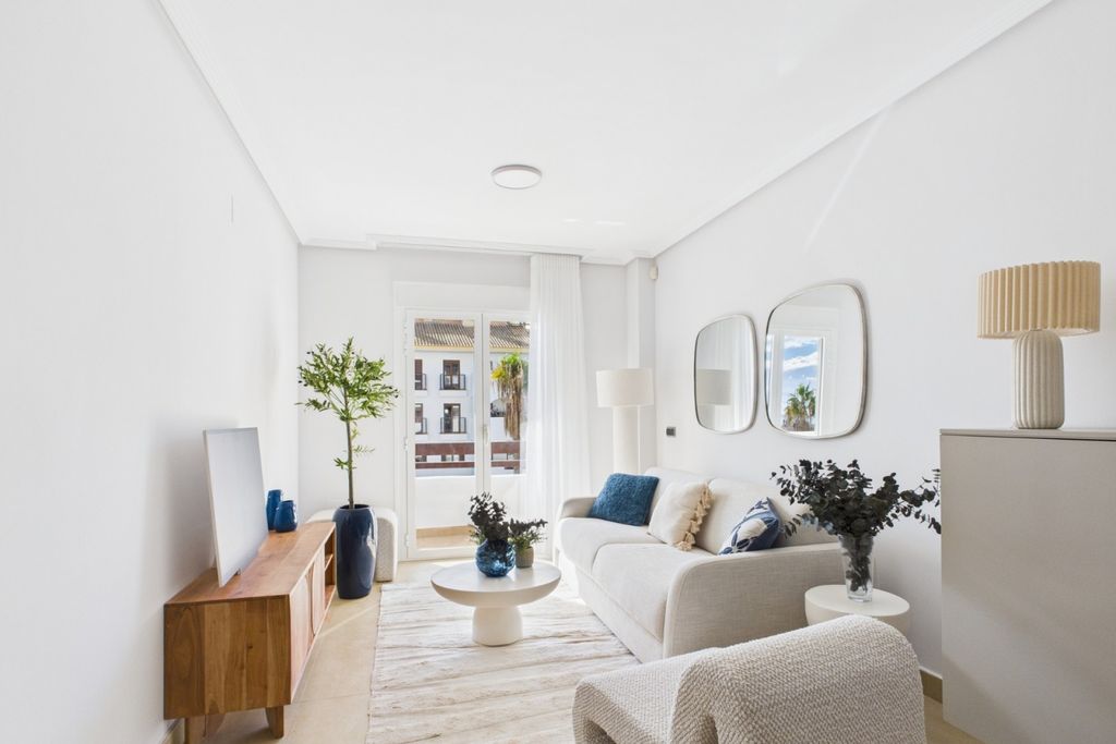 Property photo 2 of 29