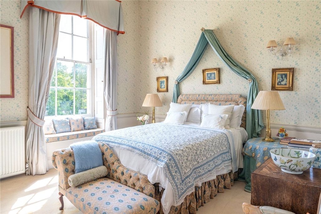 Additional image 10 of 10 bed detached house for saleNewington House, Wallingford, Oxfordshire OX10