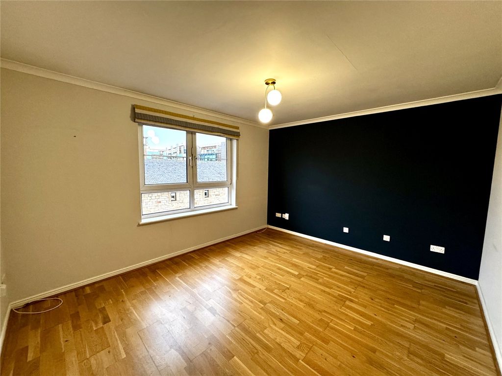 Property photo 3 of 6 Photo 3