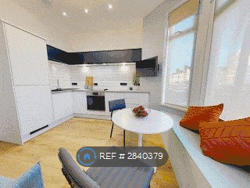 Property photo 1 of 26