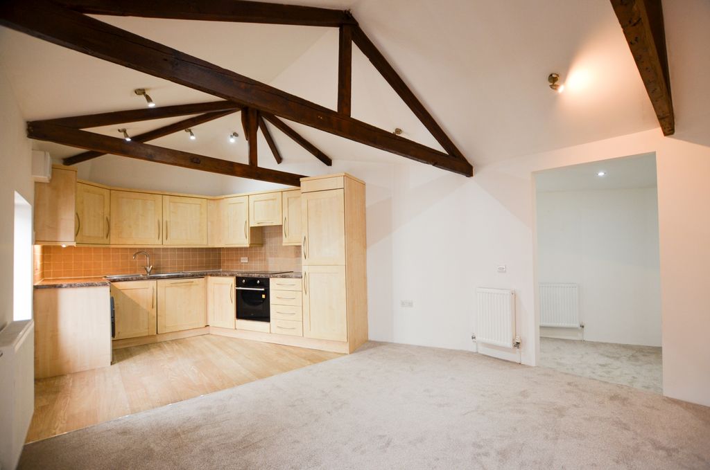 Property photo 2 of 9 4 Agan Chy - 01208 872728-39