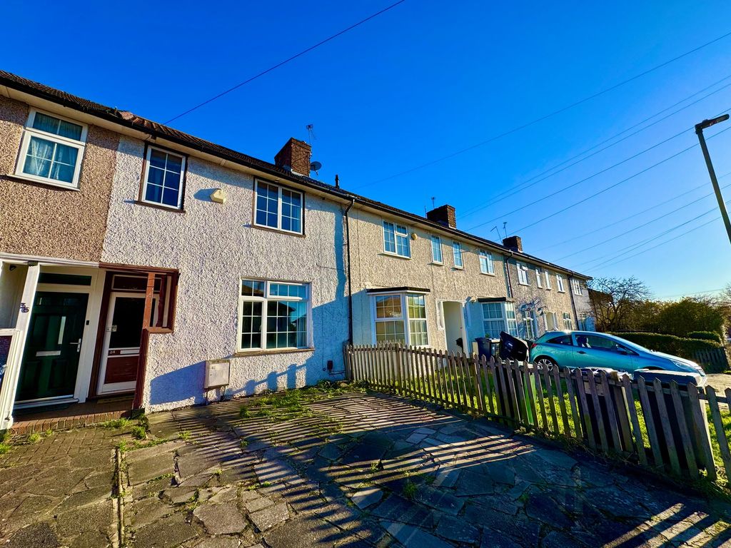 Property photo 1 of 11 Exterior