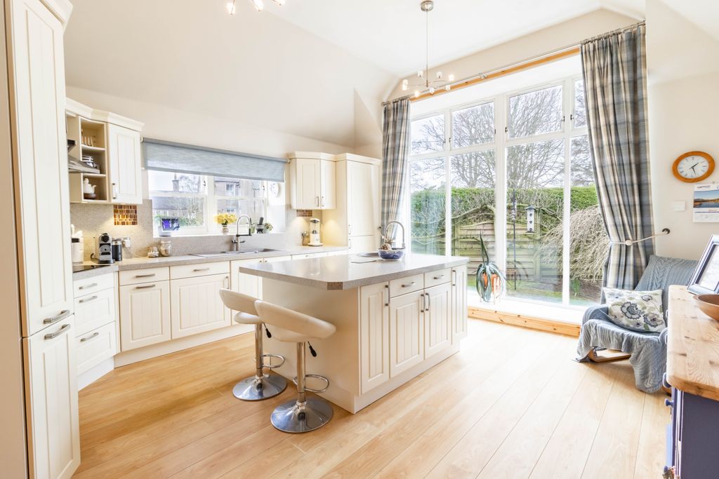 Property photo 2 of 41 Kitchen