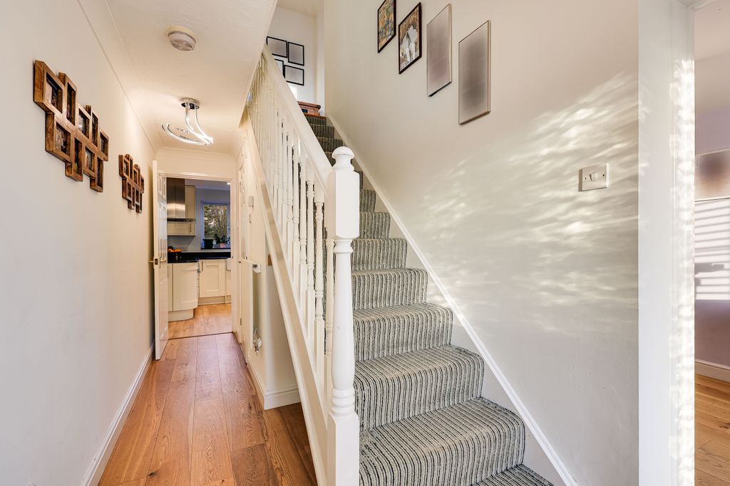 Property photo 2 of 30 Img14