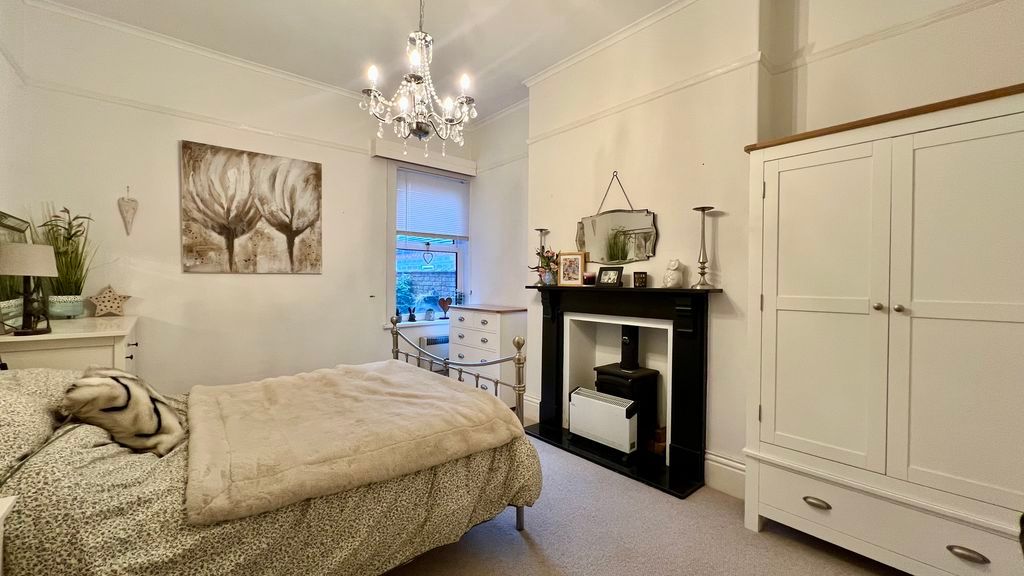 Property photo 3 of 14 Photo 2