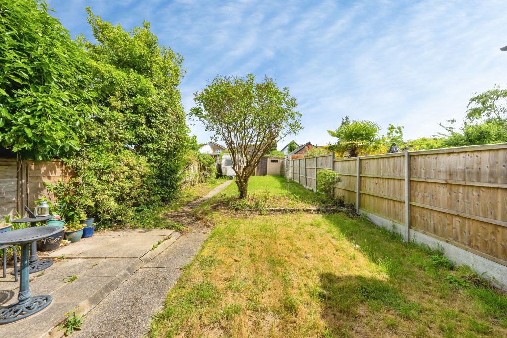 Property photo 2 of 20