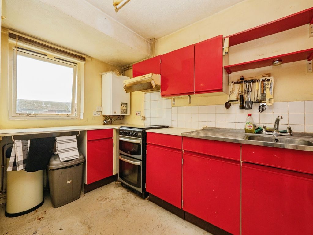Property photo 3 of 13 Pbox-Img.Jpg