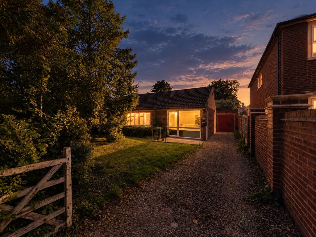 Property photo 1 of 13 External