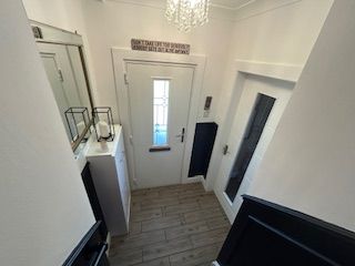 Property photo 2 of 26