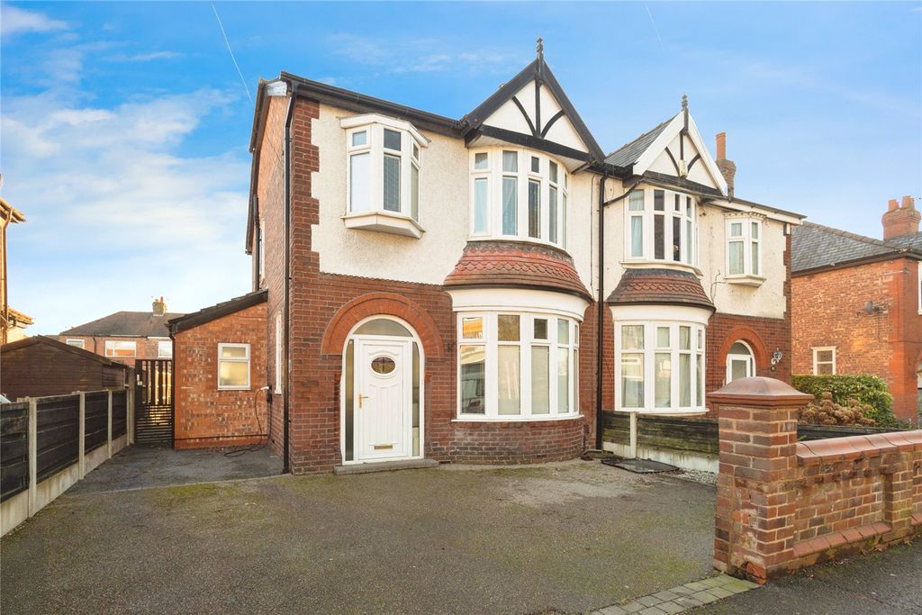 Property photo 1 of 17 Front