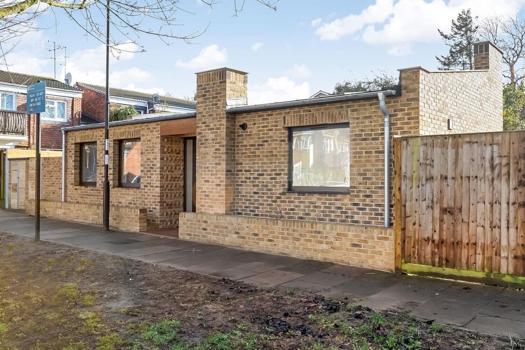 Property photo 3 of 11 Img_8374-1500x1000.Jpg