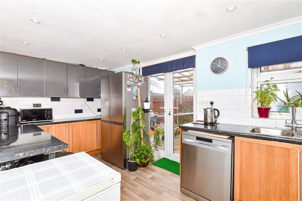 Property photo 1 of 13 Kitchen