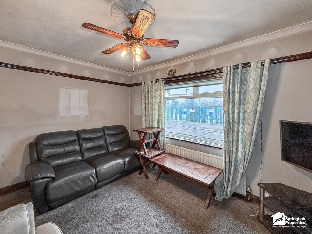 Property photo 3 of 20 Image 2