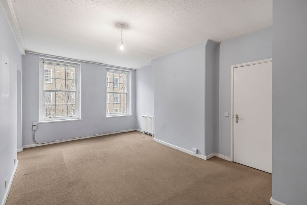 Property photo 3 of 9 Picture No. 15