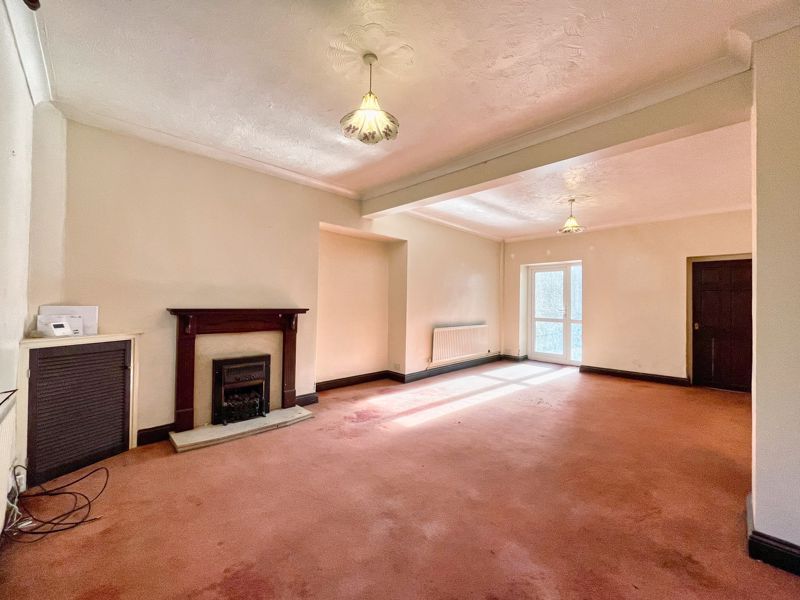 Property photo 3 of 31 Photo 5