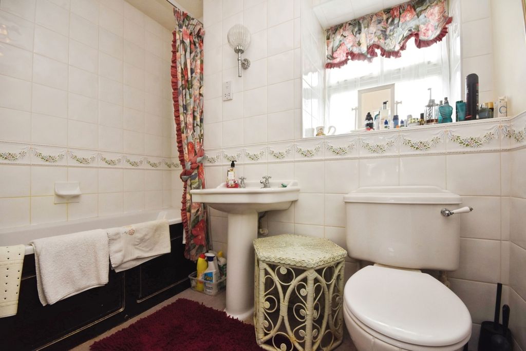 Additional image 15 of 4 bed detached house for saleNotley Green, Braintree, Essex CM77