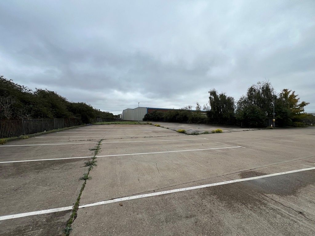 Property photo 2 of 11 Photo 1