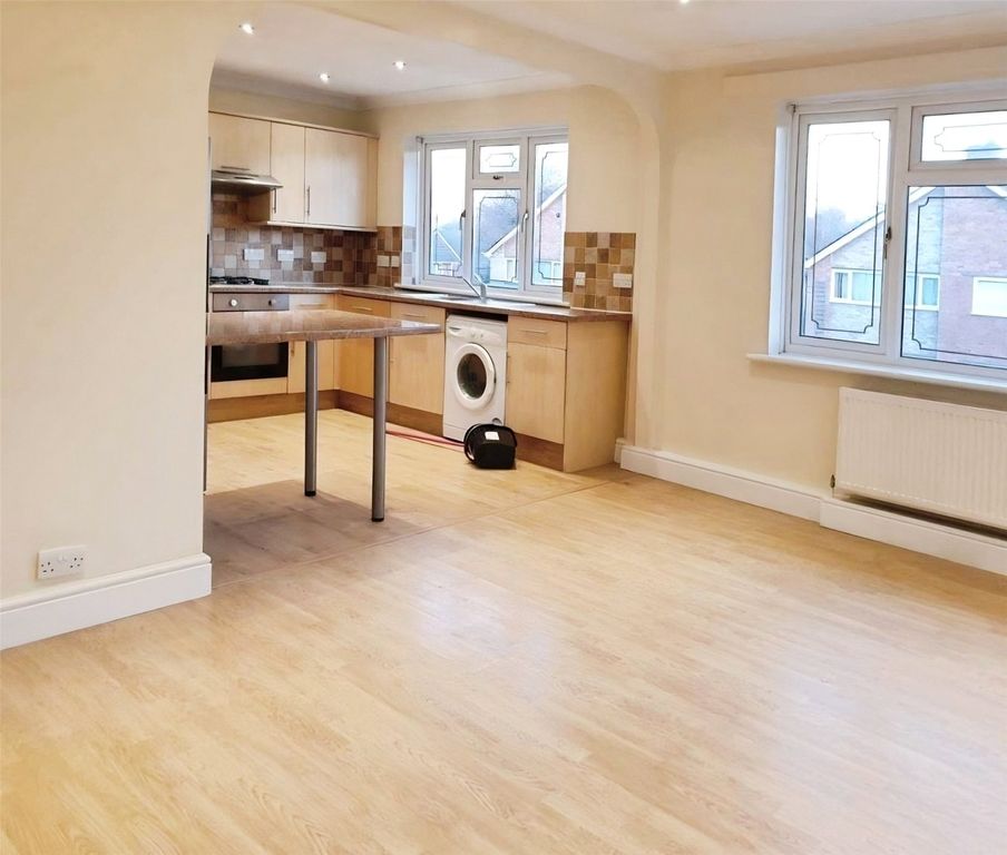 Property photo 2 of 5 Picture No. 09