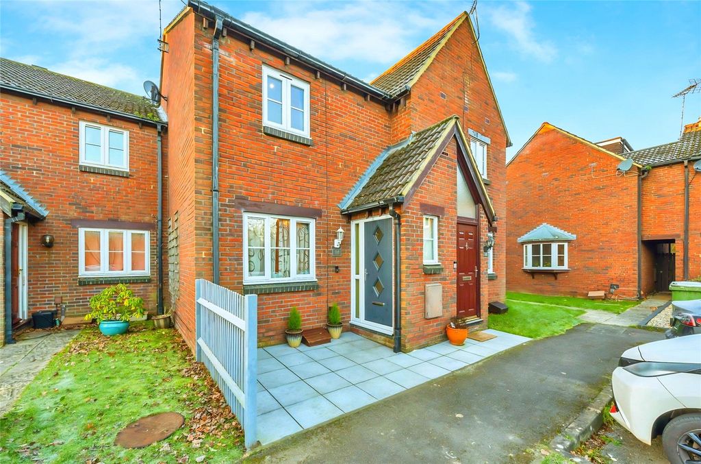 Property photo 1 of 12 Picture No. 19