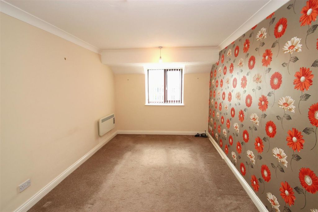Property photo 2 of 15 Img_0135.Jpg