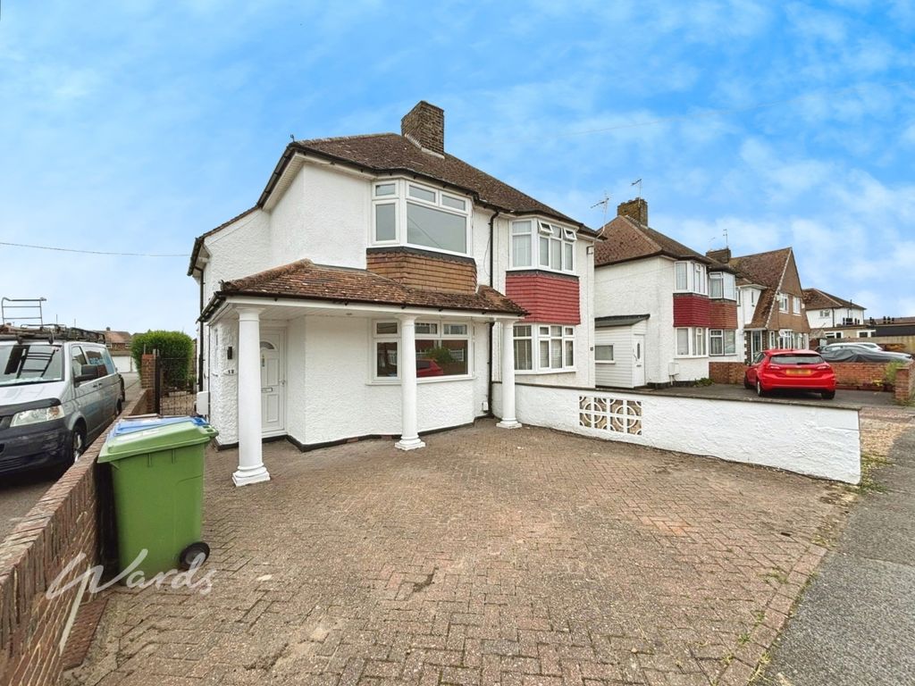 Property photo 1 of 14 Front