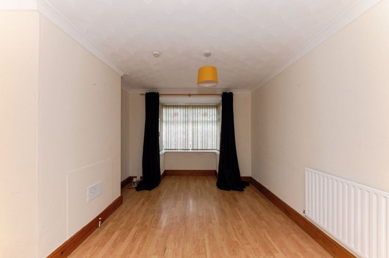 Property photo 3 of 10 Photo 3