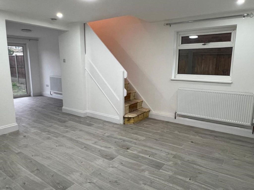 Property photo 2 of 18 3.Jpg