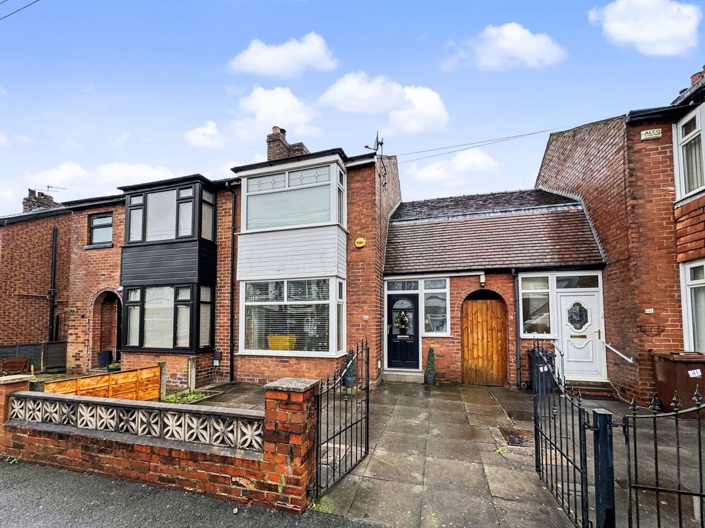 Property photo 2 of 21