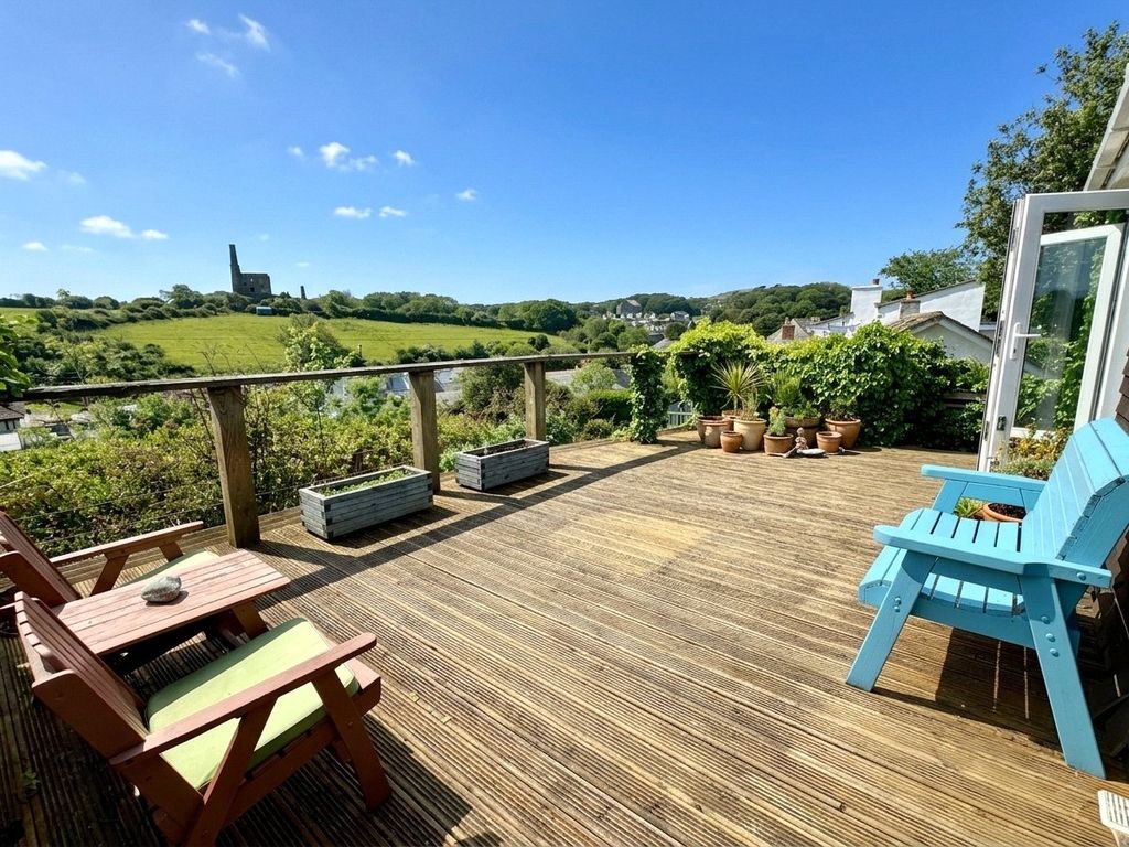 Property photo 1 of 18 Picture No. 09