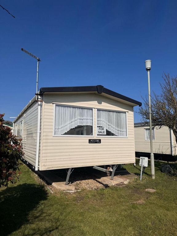 Property photo 1 of 17 2