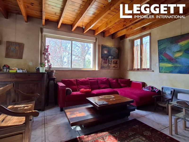 Property photo 3 of 10