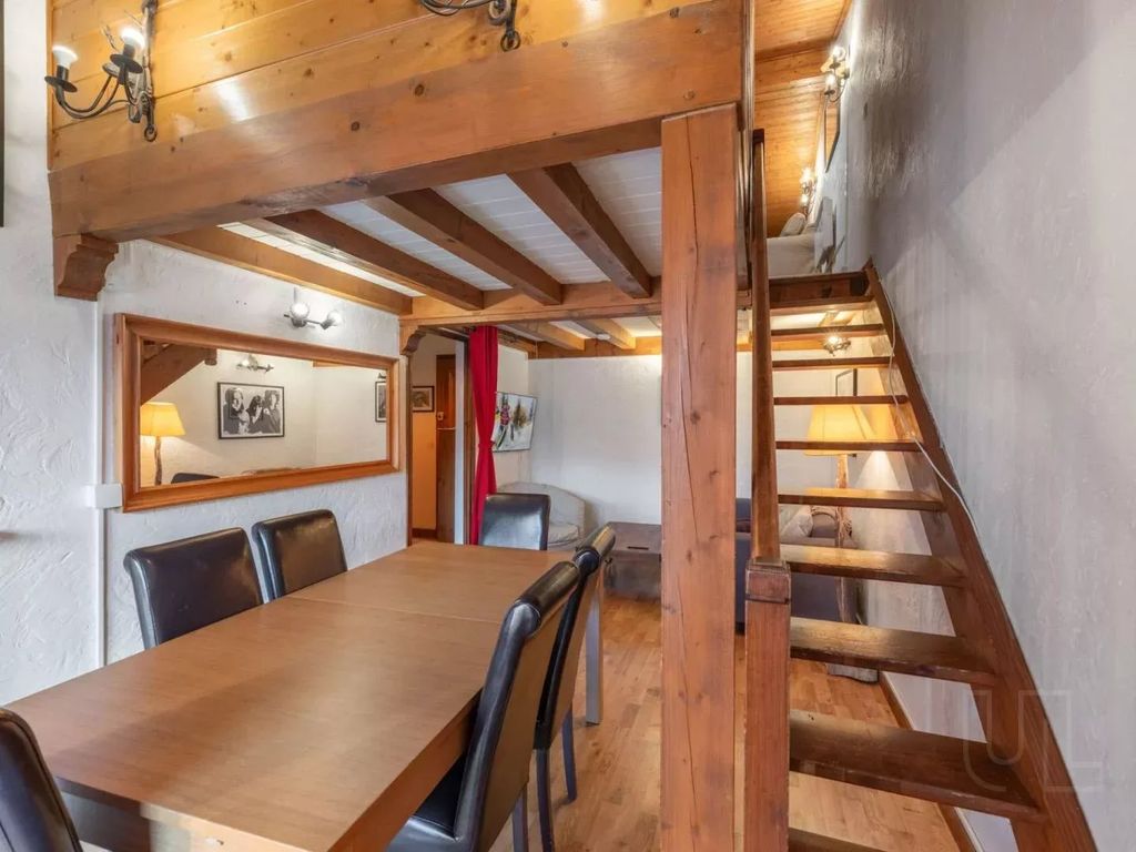 Property photo 2 of 26