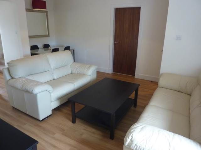 Property photo 2 of 6 Living Room