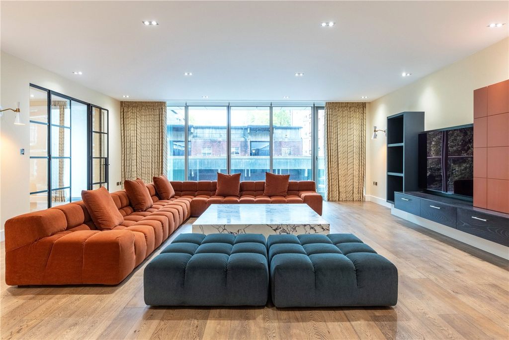 Property photo 3 of 12 Picture No. 16