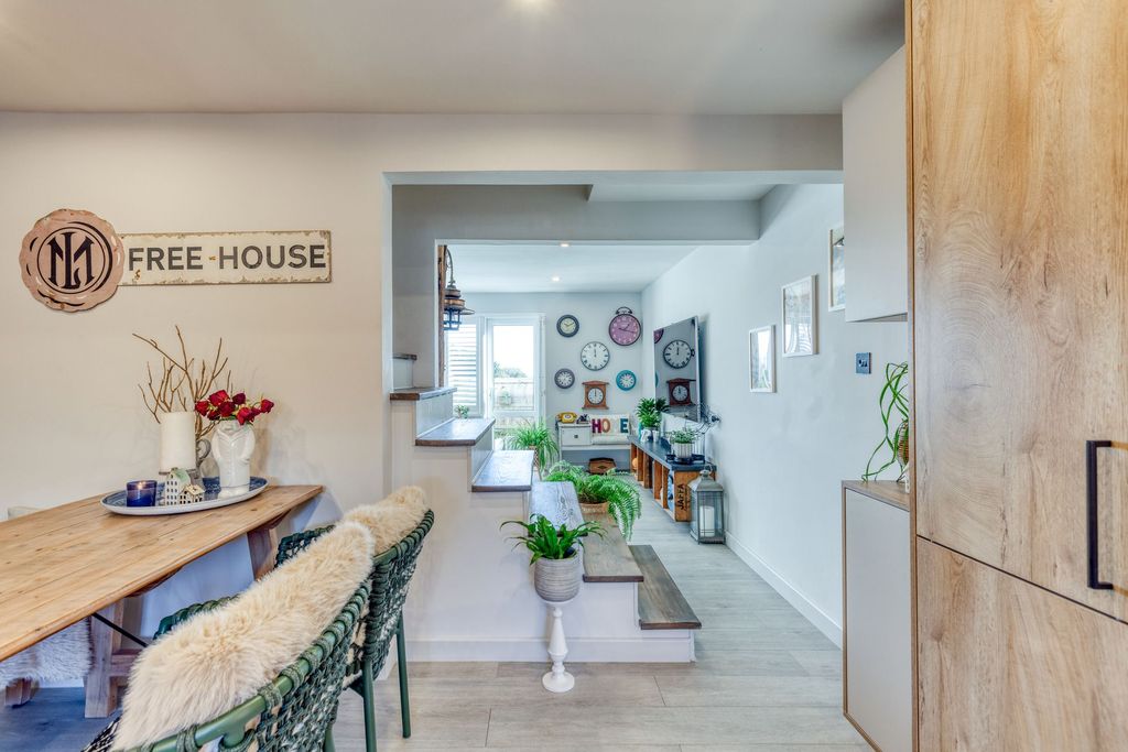 Additional image 9 of 2 bed terraced house for sale3 Thornton Villas, St Helier JE2