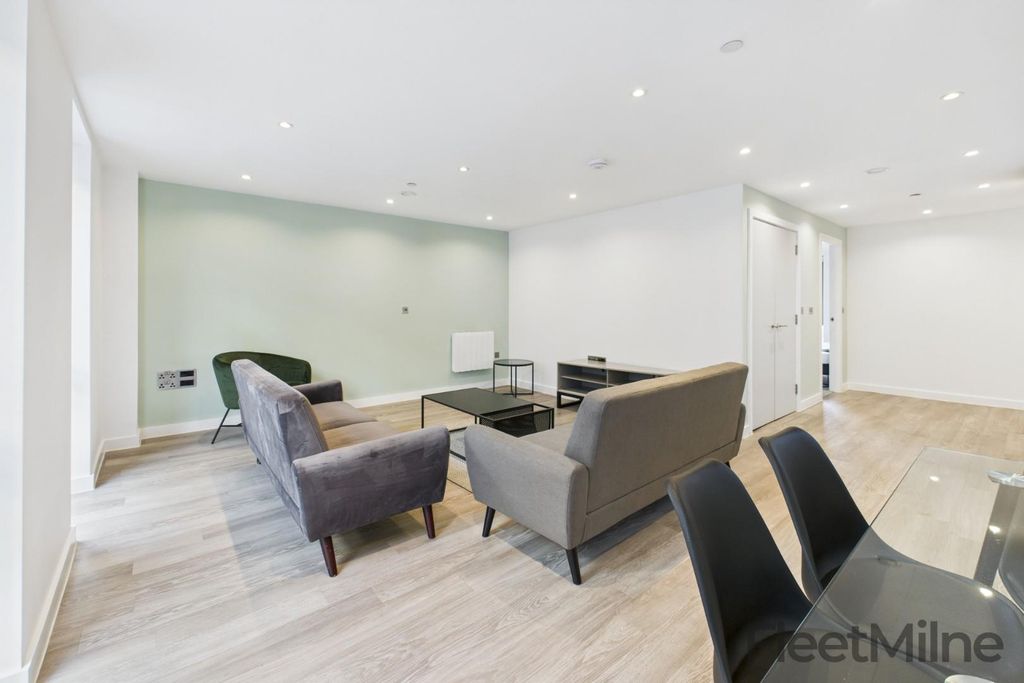 Property photo 3 of 27 Living Area