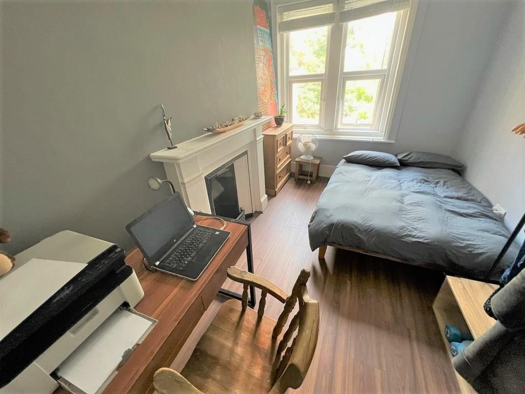 Property photo 1 of 5 Bedroom