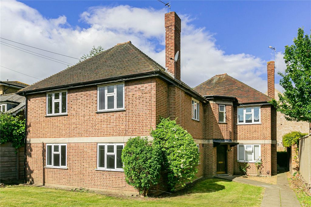 Property photo 1 of 13 External