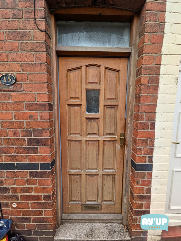 Property photo 2 of 21
