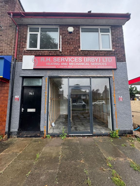 Property photo 1 of 5 Commercial Premise With Flats/ Offices