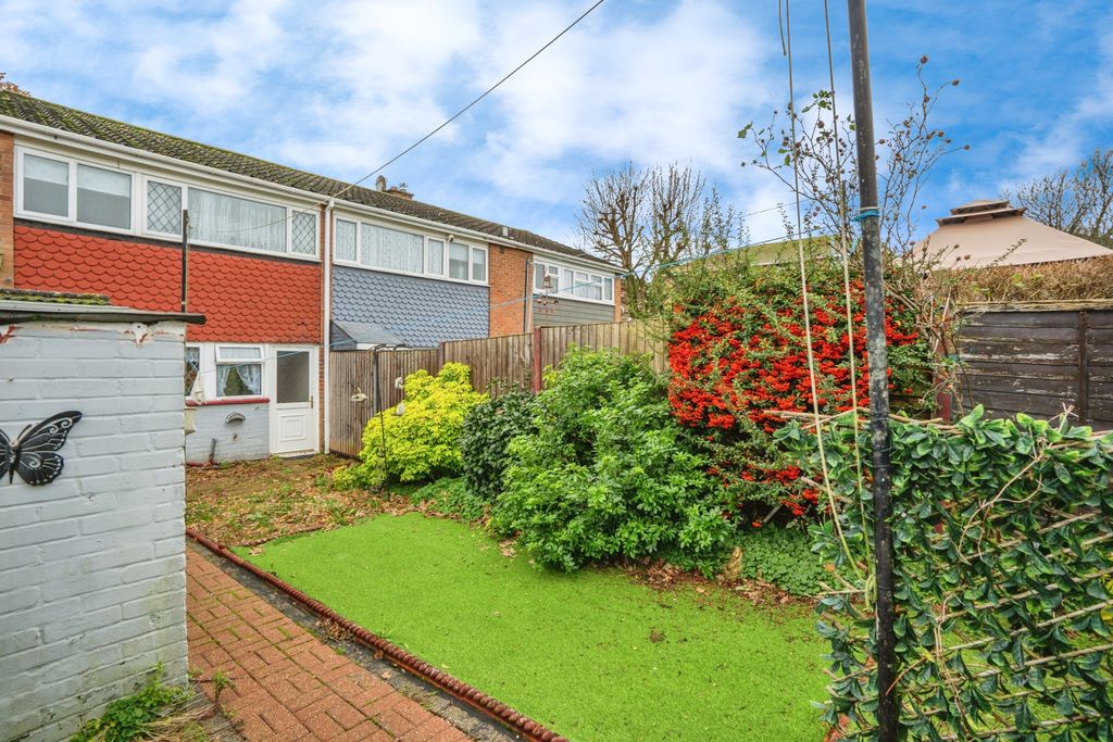 Property photo 3 of 18