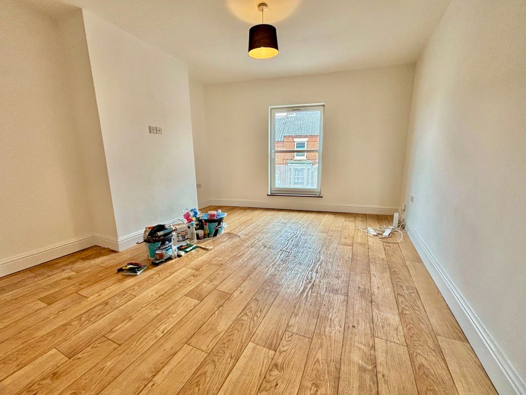 Property photo 3 of 8 Image