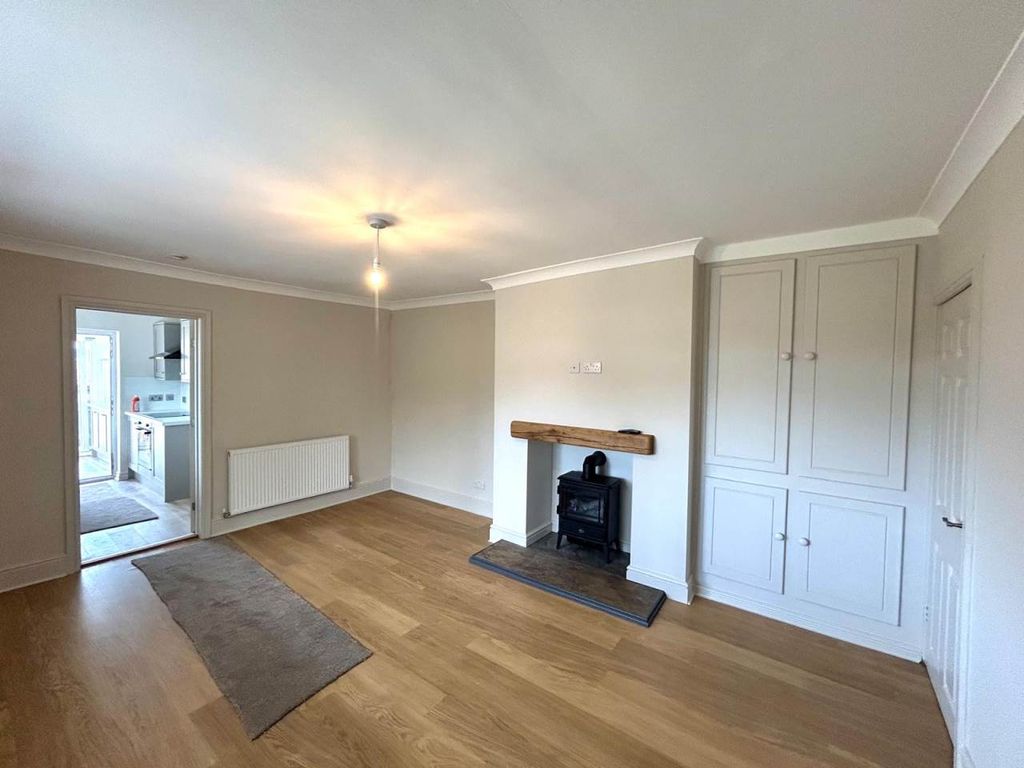 Property photo 3 of 17 15