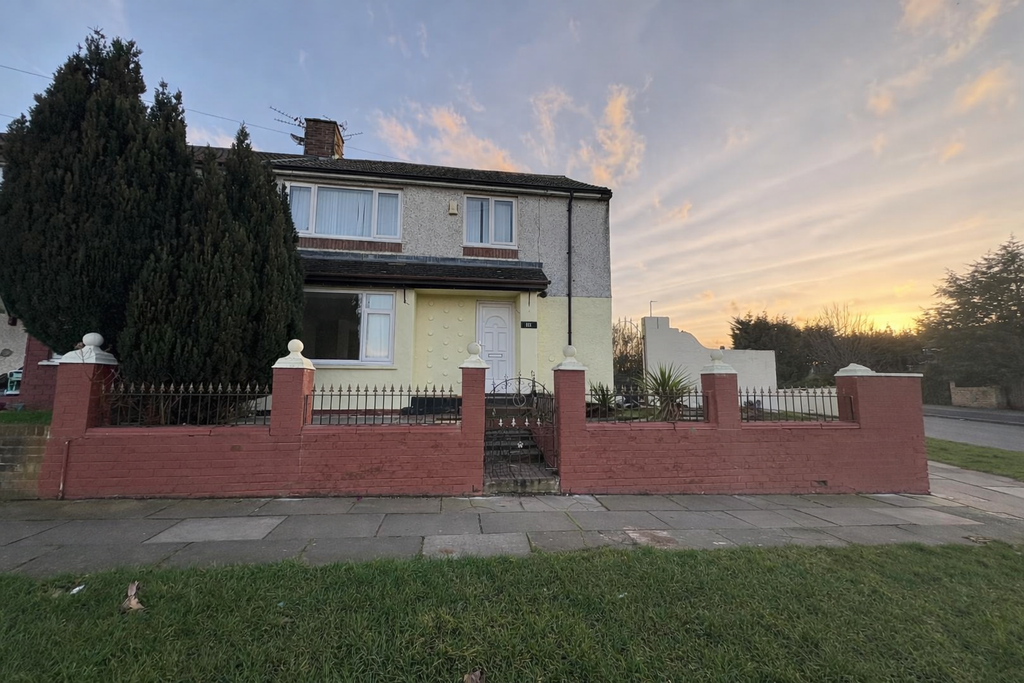 Property photo 2 of 9