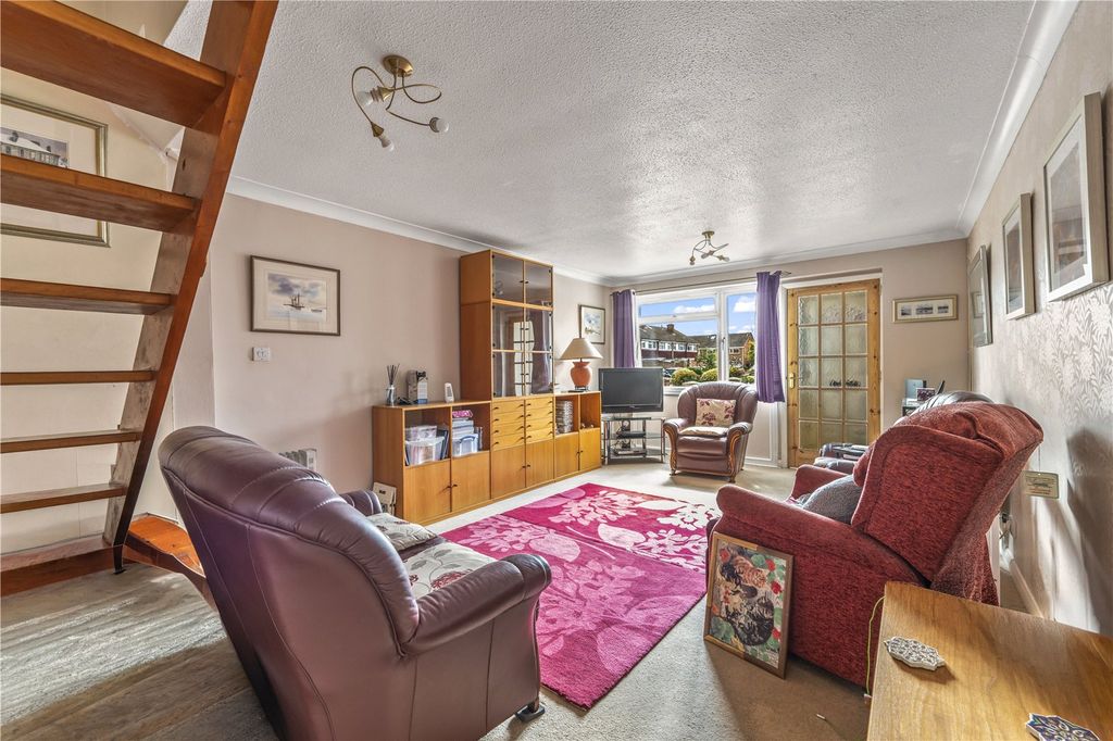 Property photo 3 of 7 Picture No. 22