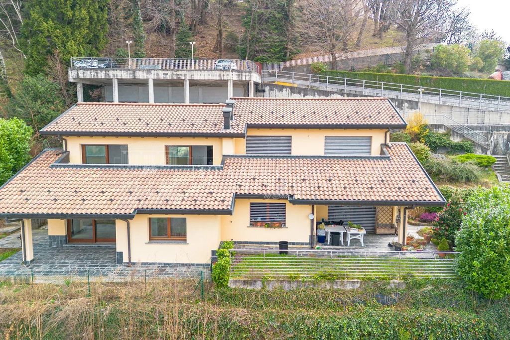 Property photo 1 of 47 The Lake Como Villa-Villa Brunate Via Per Civiglio