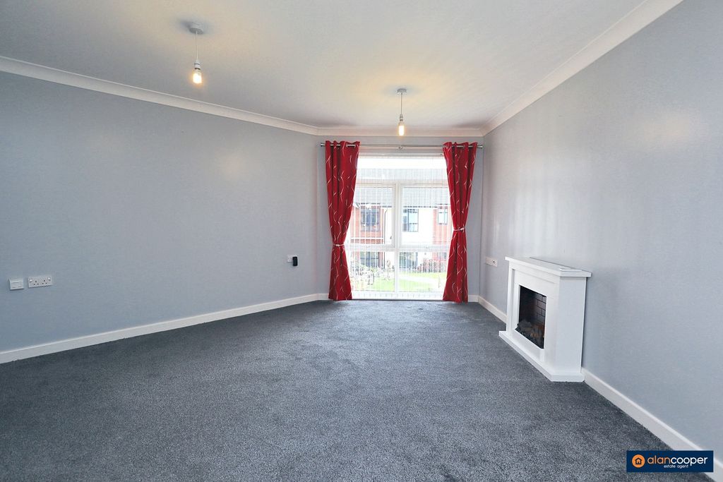 Property photo 3 of 21 4101537